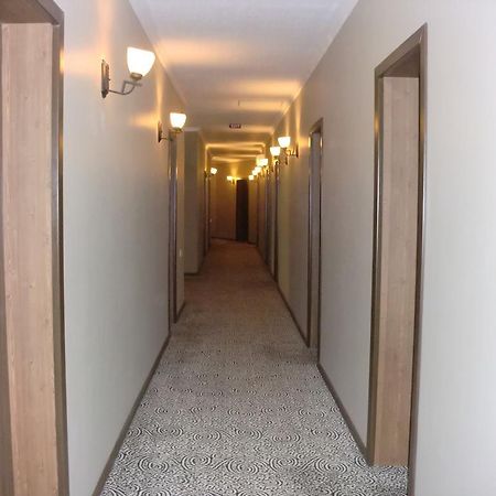 Hotel Cristal Palace Tiflis Exterior foto